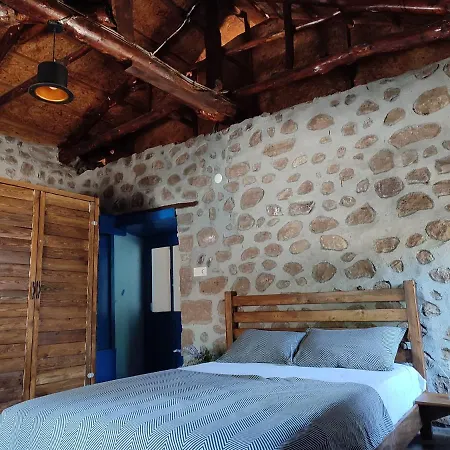 Thousand Ally Boutique Yenisakran