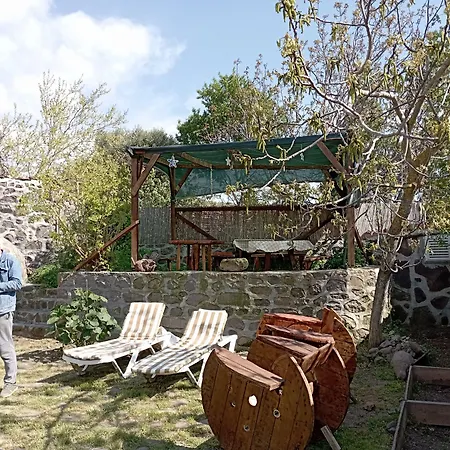 Thousand Ally Boutique * Yenisakran