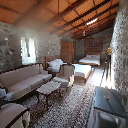 Thousand Ally Boutique Hotel