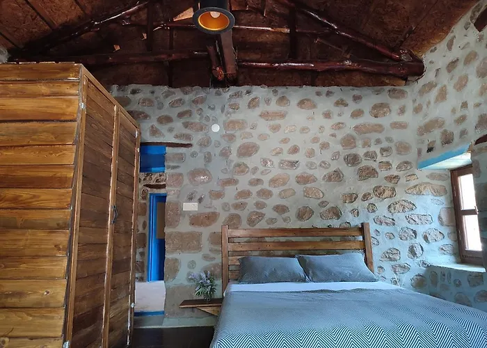 Thousand Ally Boutique * Yenisakran